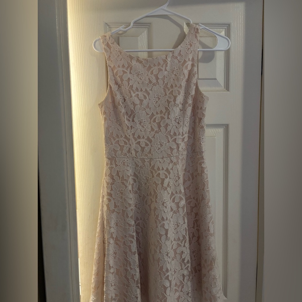 SPEECHLESS sleeveless dress